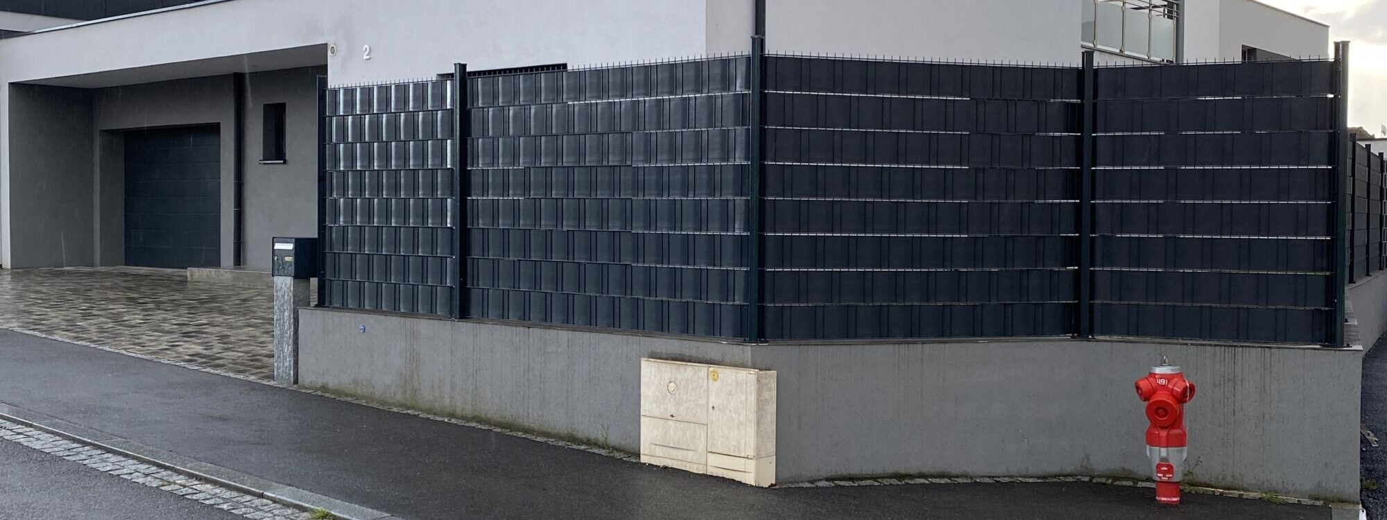 Haguenau cl&ocirc;ture bi fil sur platine puis occultant horizontal Bischwiller